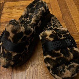 UGG Brown and Black Cozy Slippers